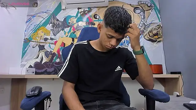 Snapshot of Jeffry_wolvess chatting on March 22, 2025, 11:42 am Jeffry wolvess online show from March 22, 2025, 11:42 am