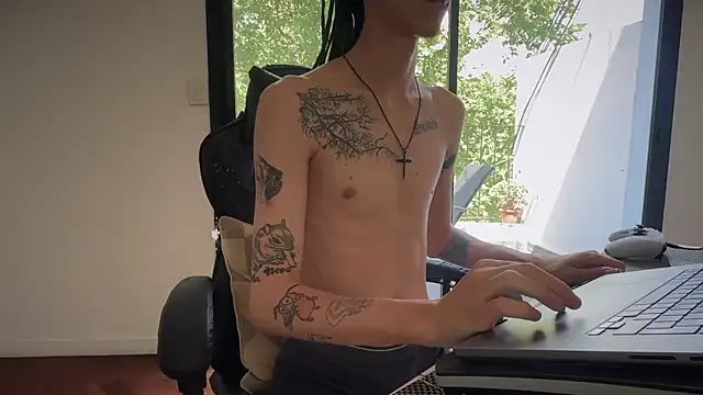 Den BlueXx online show from February 28, 2026, 3:46 pm