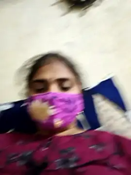 ammullu456 online show from April 5, 2026, 9:28 am