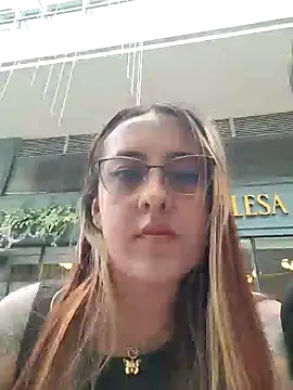 SarahXRusso online show from December 13, 2024, 8:37 pm