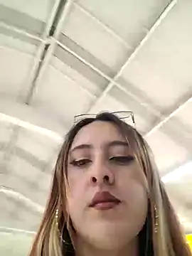 SarahXRusso online show from December 22, 2024, 12:28 am