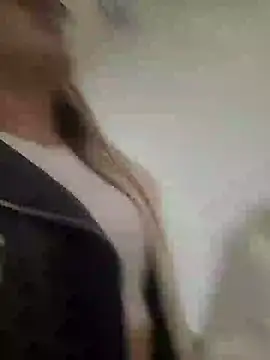 SarahXRusso online show from January 30, 2025, 9:36 pm