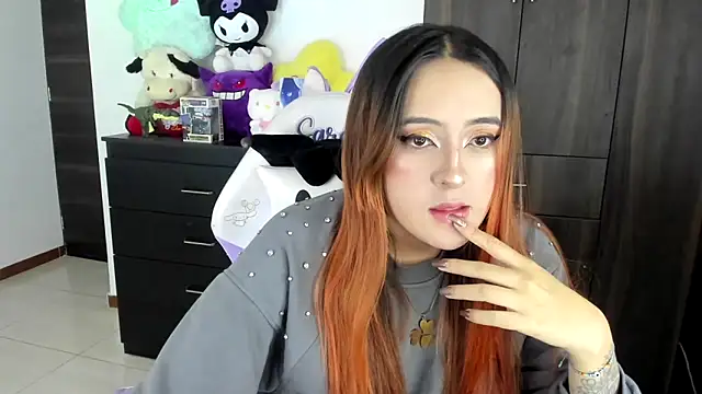 SarahXRusso online show from March 8, 2025, 3:06 am