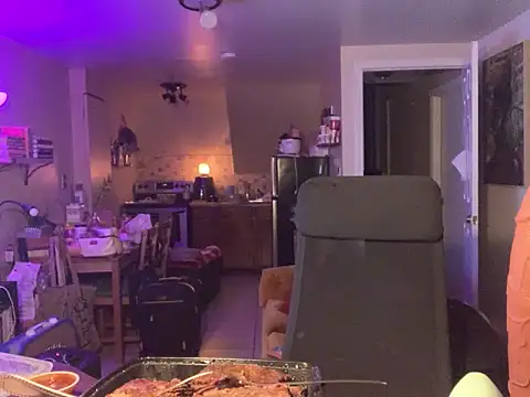 BigKittyRaven online show from December 13, 2024, 3:27 am