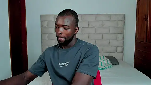 Dylan Taylor online show from November 11, 2025, 1:22 pm