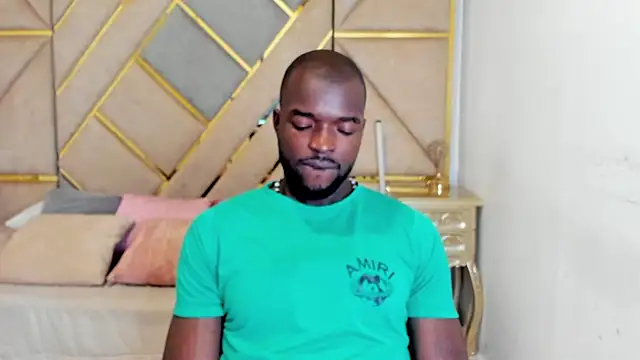 Snapshot of Dylan_Taylor chatting on March 13, 2026, 12:34 pm Dylan Taylor online show from March 13, 2026, 12:34 pm