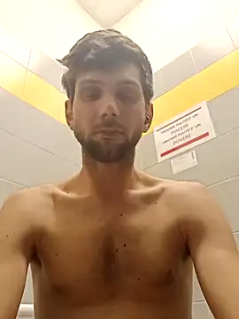 dariodario online show from February 5, 2025, 5:53 pm