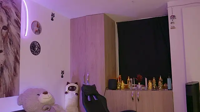 Maryann jones online show from March 12, 2026, 1:17 pm