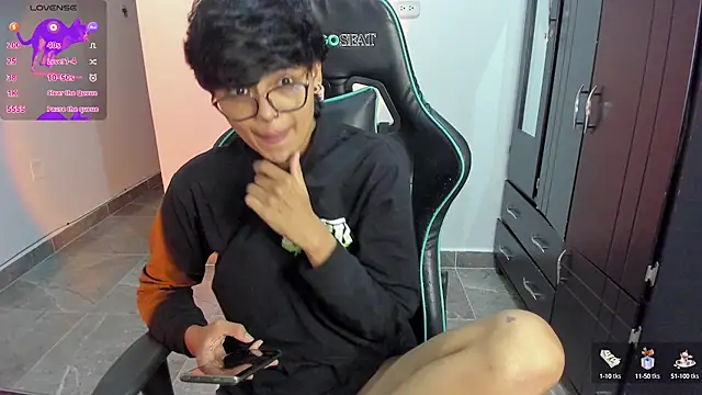 Snapshot of gooddess_isis chatting on January 13, 2025, 6:27 am gooddess isis online show from January 13, 2025, 6:27 am