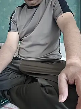 Snapshot of samee00721 chatting on January 18, 2026, 7:01 am samee00721 online show from January 18, 2026, 7:01 am