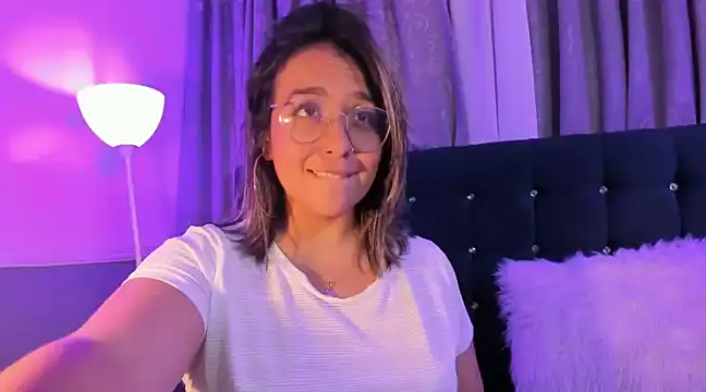 Pandoracherry online show from February 8, 2025, 3:30 am