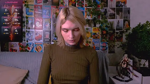 Simona Rain online show from November 19, 2025, 7:14 pm