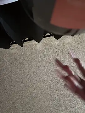 Snapshot of shyfr34k chatting on February 21, 2025, 6:15 pm shyfr34k online show from February 21, 2025, 6:15 pm