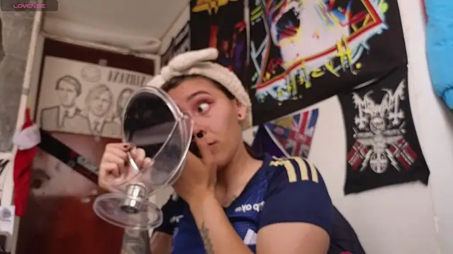 Darkness jones  online show from December 11, 2024, 7:03 pm