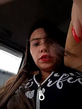 LIZ-06  online show from March 4, 2025, 10:38 pm