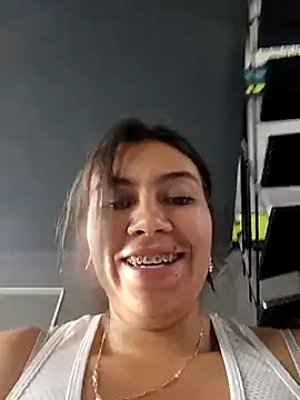 LIZ-06  online show from March 7, 2025, 12:56 pm