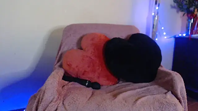 natgirlnatural online show from February 20, 2026, 6:41 pm