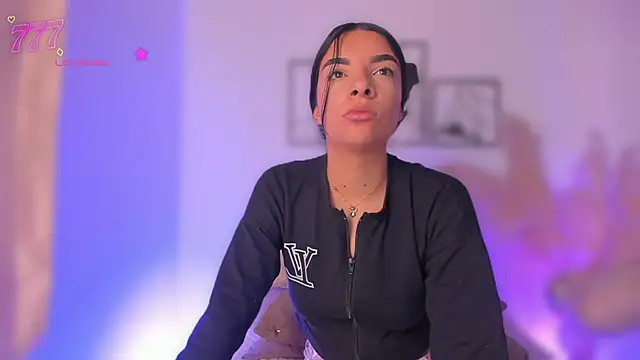 777AylinZ online show from February 26, 2026, 12:37 pm