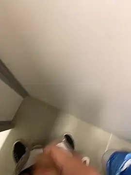 Snapshot of FabioF698 chatting on February 21, 2025, 4:59 pm FabioF698 online show from February 21, 2025, 4:59 pm