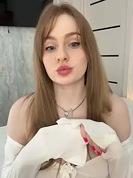 Snapshot of CaseyCumFace chatting on January 22, 2025, 7:45 pm CaseyCumFace online show from January 22, 2025, 7:45 pm