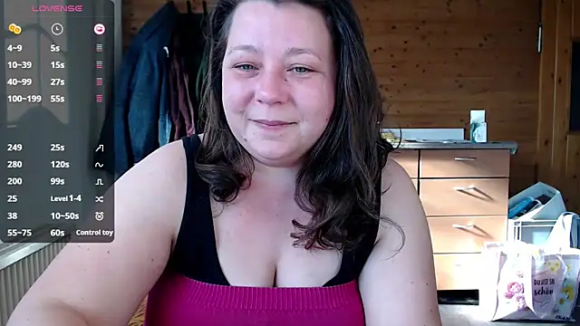 KasiaPrivat online show from February 22, 2025, 9:45 am