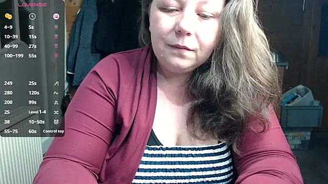 KasiaPrivat online show from February 26, 2025, 6:43 pm