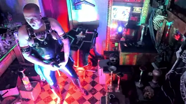 BULGEDEMON online show from January 18, 2026, 7:50 pm