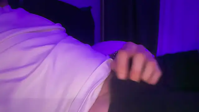 cottonmouth933 online show from November 17, 2025, 10:04 pm