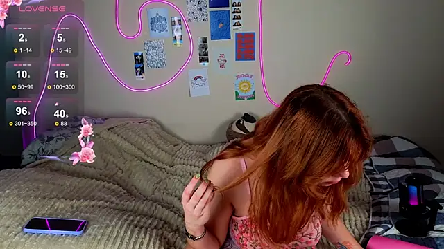 Penny Staaar online show from February 8, 2025, 11:55 pm