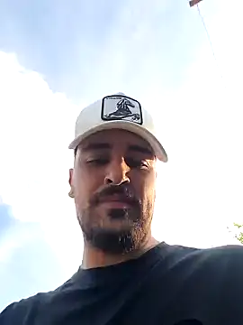 Snapshot of salvat22 chatting on September 10, 2025, 3:34 pm salvat22 online show from September 10, 2025, 3:34 pm