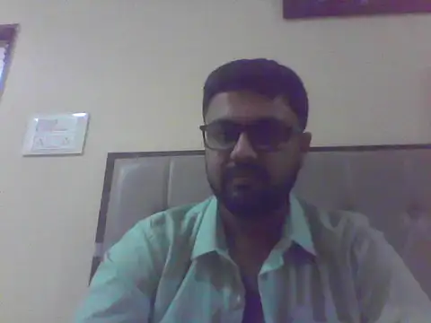 SexyyMotaLund57 online show from April 15, 2026, 1:51 pm