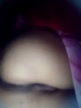 Snapshot of BusyMitt17 chatting on February 21, 2026, 10:00 pm BusyMitt17 online show from February 21, 2026, 10:00 pm