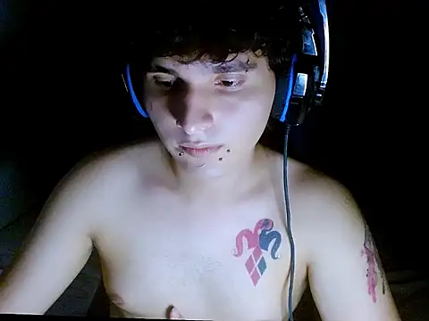 Charley quin online show from April 10, 2026, 11:31 pm