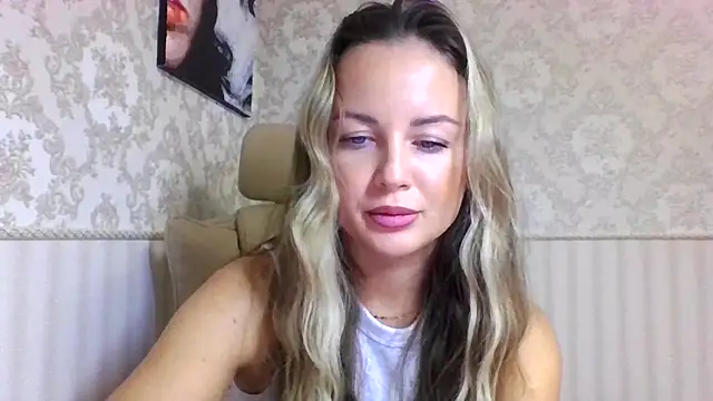 Snapshot of jennifer838 chatting on October 31, 2025, 6:20 pm jennifer838 online show from October 31, 2025, 6:20 pm