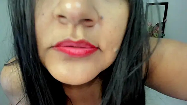 Adele Sweett online show from December 23, 2025, 10:13 am