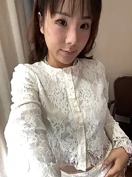 ChuChu1991 online show from December 1, 2025, 5:45 am