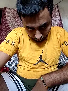 Rainted Boyfriend 00x online show from June 9, 2026, 6:47 am