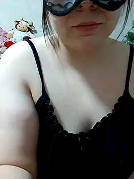 Snapshot of Miranda_Nancy chatting on January 8, 2025, 5:05 pm Miranda Nancy online show from January 8, 2025, 5:05 pm