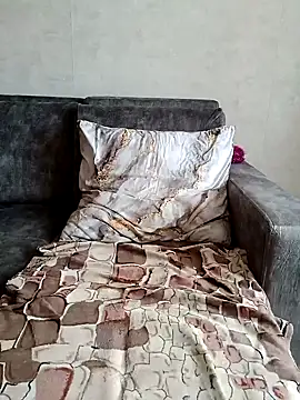 Snapshot of Miranda_Nancy chatting on March 21, 2025, 11:33 am Miranda Nancy online show from March 21, 2025, 11:33 am