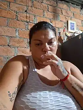 chubby sexy big tits online show from March 19, 2025, 11:57 pm