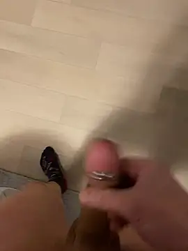 Snapshot of knudelboy2 chatting on February 8, 2025, 4:47 pm knudelboy2 online show from February 8, 2025, 4:47 pm