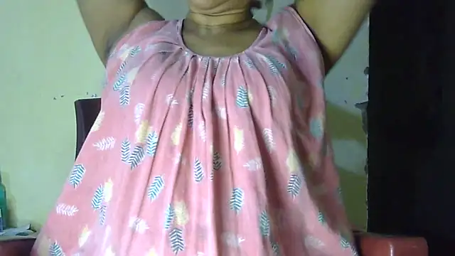 Snapshot of Suhana-sapna chatting on September 29, 2025, 6:35 pm Suhana-sapna online show from September 29, 2025, 6:35 pm