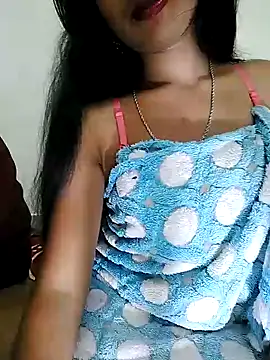 Snapshot of ascuple chatting on January 21, 2025, 6:23 pm ascuple online show from January 21, 2025, 6:23 pm