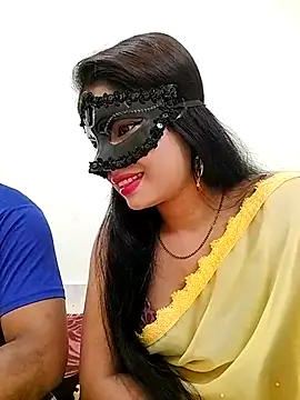 Snapshot of ascuple chatting on February 20, 2025, 6:35 pm ascuple online show from February 20, 2025, 6:35 pm