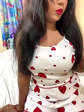 Snapshot of ascuple chatting on October 17, 2025, 5:48 pm ascuple online show from October 17, 2025, 5:48 pm