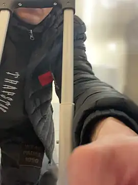 Snapshot of -yakimov- chatting on February 25, 2026, 11:53 am -yakimov- online show from February 25, 2026, 11:53 am