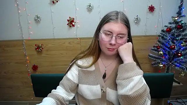 RysaKosaYlya online show from January 13, 2025, 12:13 pm