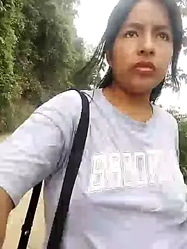 Danna-linyi online show from January 19, 2025, 1:22 pm