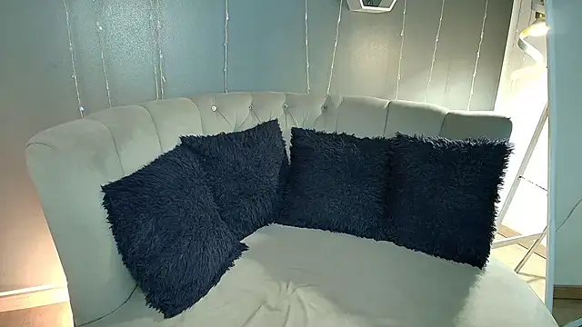 slutty venus online show from January 20, 2025, 8:07 pm