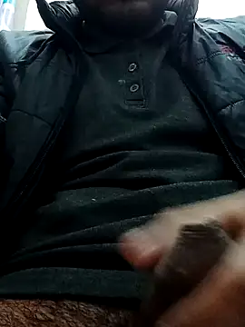 Snapshot of shadowman_xxx chatting on December 18, 2024, 5:42 pm shadowman xxx online show from December 18, 2024, 5:42 pm